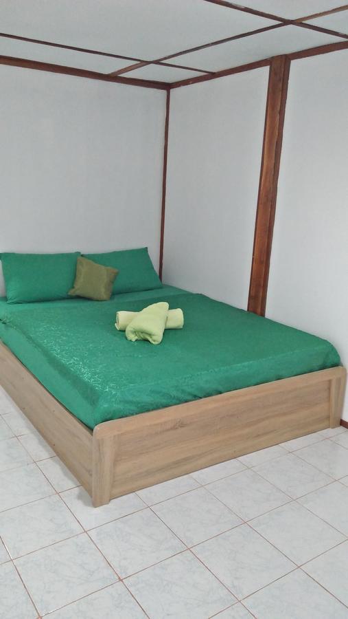 9Sathanee Ko Lanta Kültér fotó